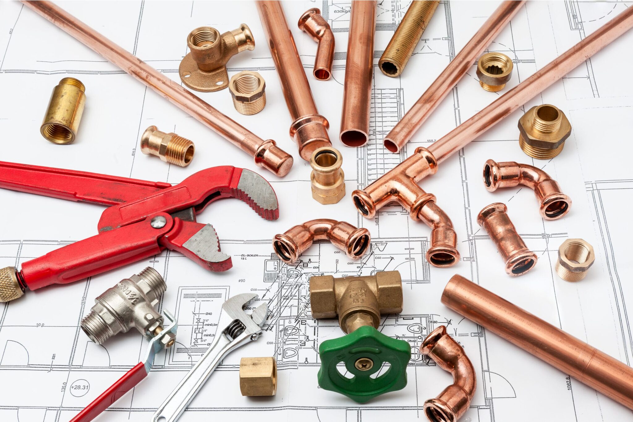 Copper pipes, fittings, valves, and plumbing tools in Orlando